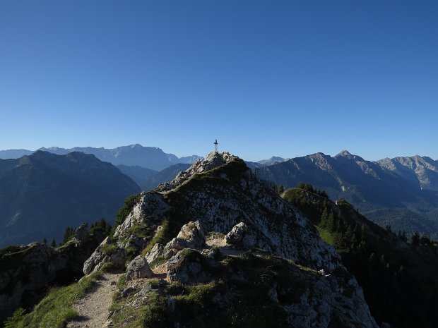 Teufelstättkopf zum Sonnenaufgang über Kuhalm 06.09.2023