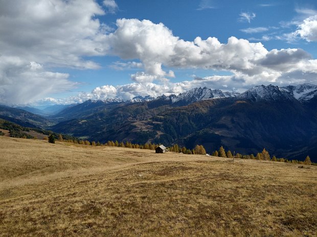 Steinrastl 2184 m von Flatsch aus 10.10.24
